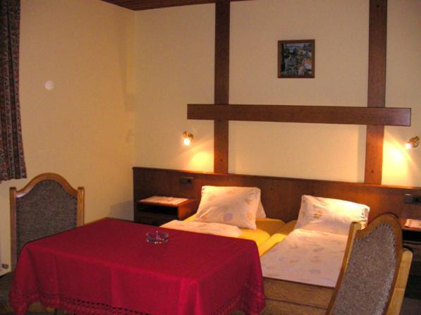 Hotel Sonnhof Wiesing Quarto foto